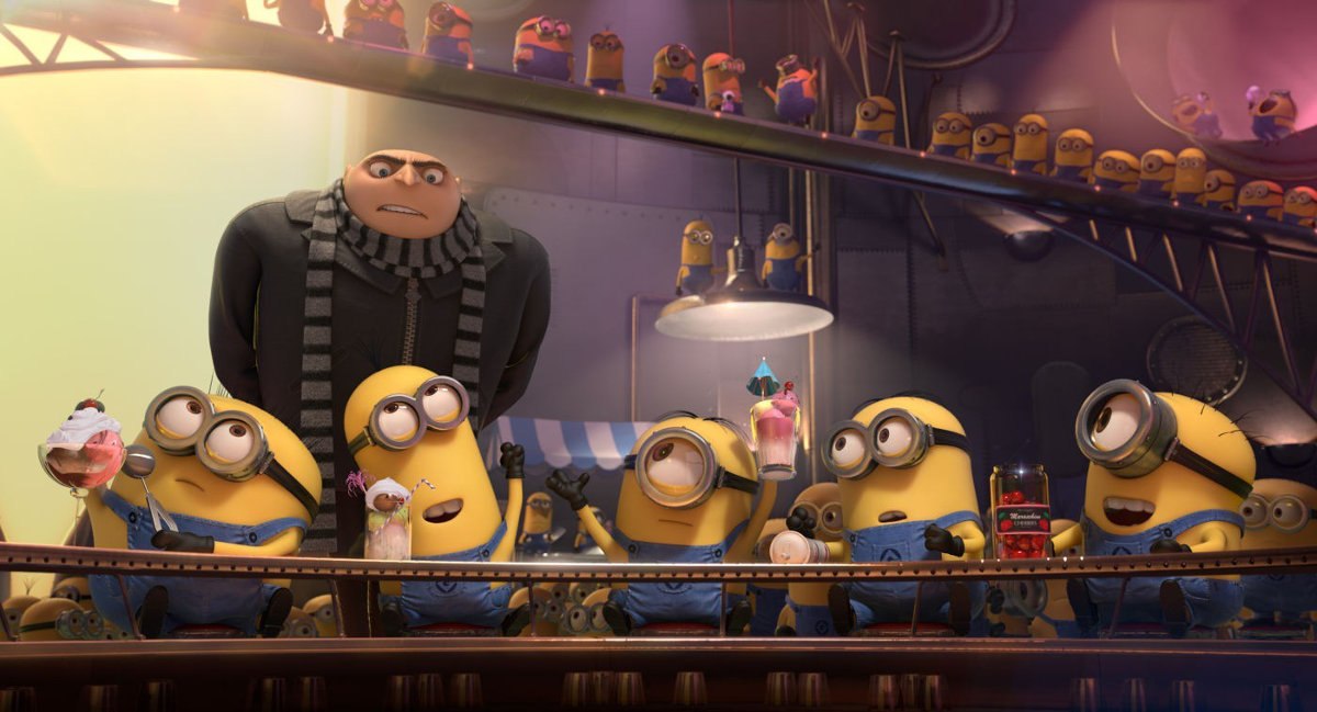 Despicable Me 2-gru Steals The Moon Minions 3 Reels for